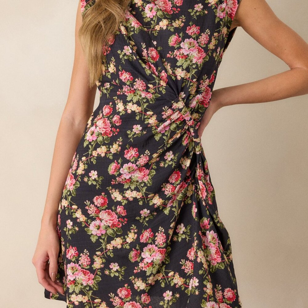 Red Dress Wildflower Wonder Black Floral Mini Dress Size LL / Black